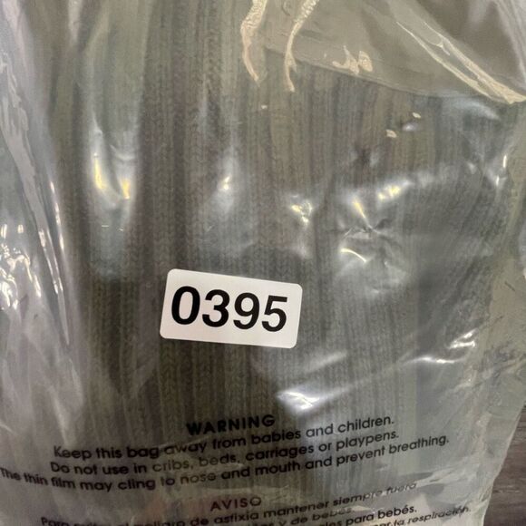 DSCP U.S. Military Service 100% Wool Sweater w/ Epaulets - Olive Green - Size 38 - Picture 10 of 10